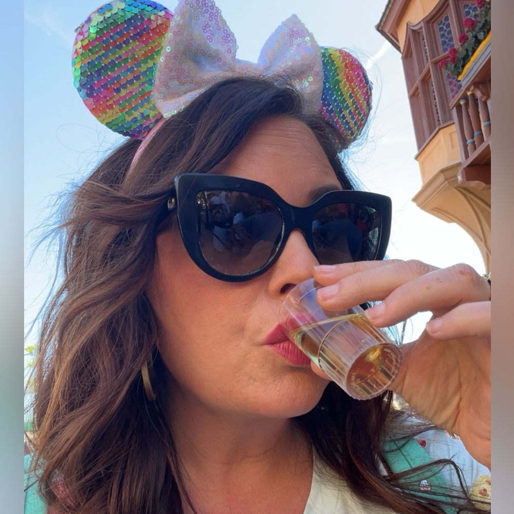 Meet your Posher, Kelly